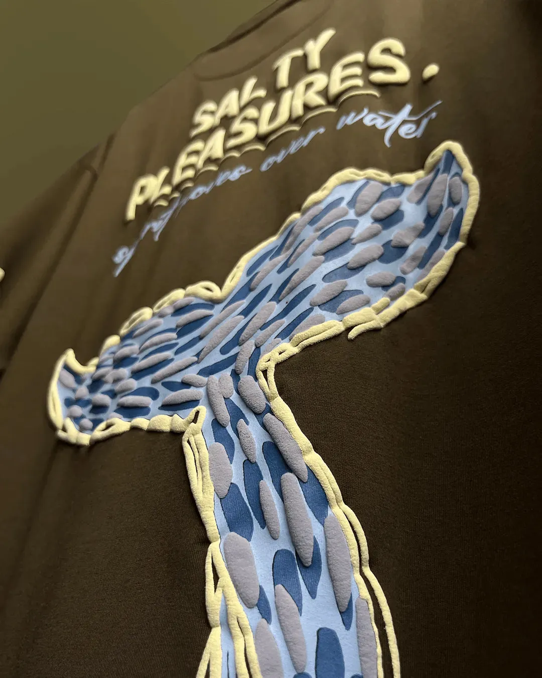 SALTY PLEASURES Heavyweight T-shirt